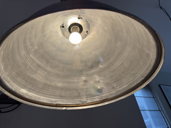 Image 1 of 2 Originele fabriekslampen