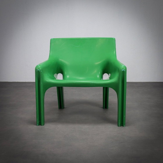 Image 1 of Pair of Vicario Lounge Chairs by Vico Magistretti for Artemide, Italy, 1970s