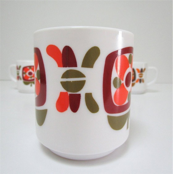 Image 1 of 1970s floral mugs and cups