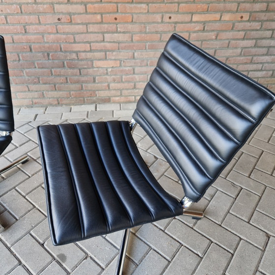 Image 1 of Hülsta 2 vintage swivel armchairs leather swivel chair set