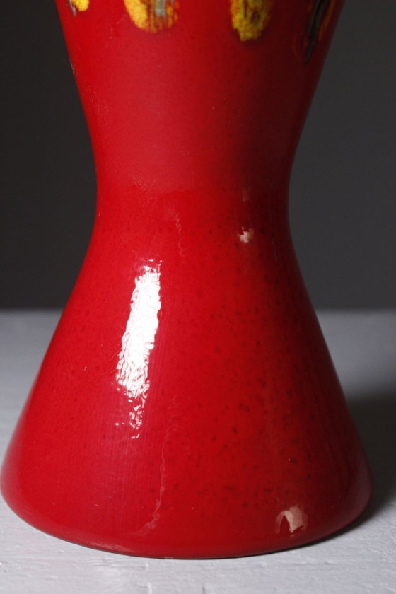 Image 1 of Vintage Diabolo keramische vaas uit de jaren 1950 in rood en geel.