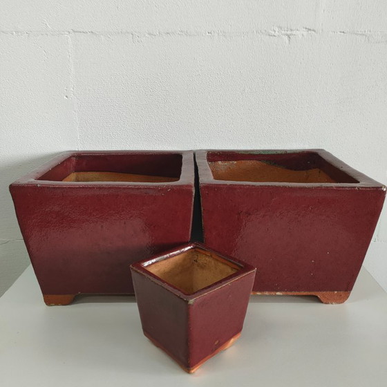 Image 1 of Ensemble de pots de fleurs vintage en céramique rouge Bordeaux