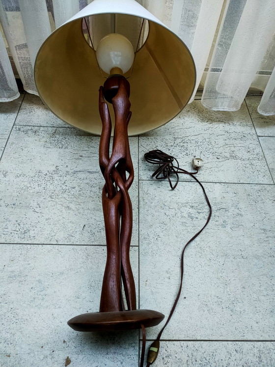 Image 1 of Lámpara de mesa de madera de teca