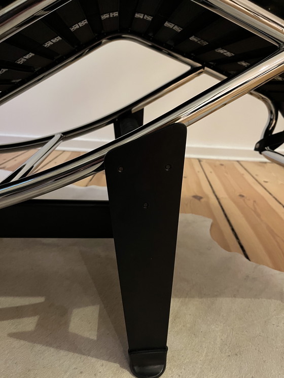 Image 1 of LC4 Le Corbusier Chaise Lounge Bauhaus Replica Cromata
