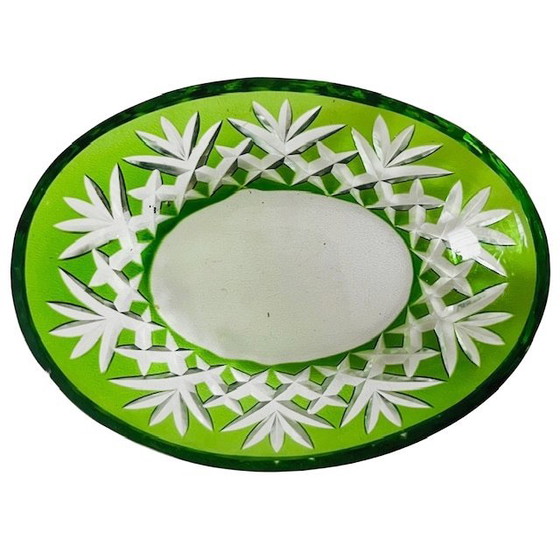 Image 1 of Ciotola in cristallo tagliato vintage verde smeraldo, anni '60