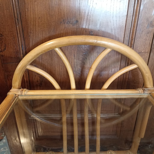 Prachtige Set Vintage Rotan Nachtkastjes / Bijzettafels Met Glas (Jaren '70) – Bamboo, Rattan (photo 2 of 6)