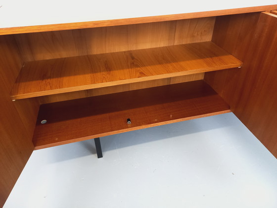 Image 1 of Enfilade meuble de rangement vintage style scandinave moderniste en teck et métal noir des années 60