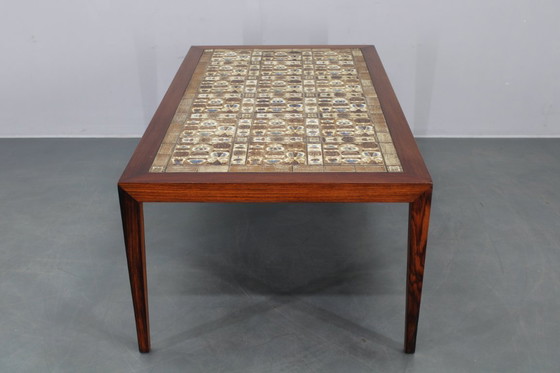 Image 1 of Tavolino danese Haslev Mobelsnedkeri della metà del secolo scorso con piastrelle in ceramica Royal Copenhagen, 1960 ca.