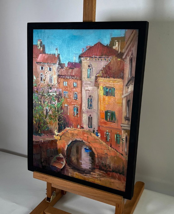 Image 1 of Città con un fiume
