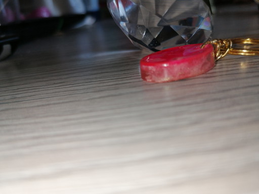 Ciondolo in resina epossidica "fatto a mano" (chiusura color oro) – decoratie, Metal, Plastic