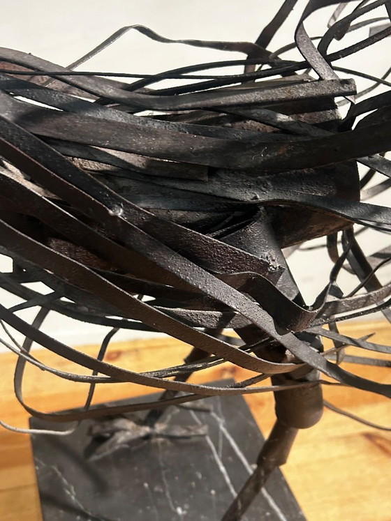 Skulptur aus Recyclingmaterial: Hahn – Bildhauerei, Metal, Stone (photo 8 of 20)