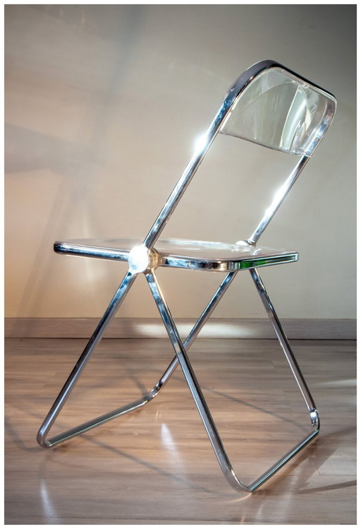 Plia chair by Giancarlo Piretti published by Anonima Castelli 1970