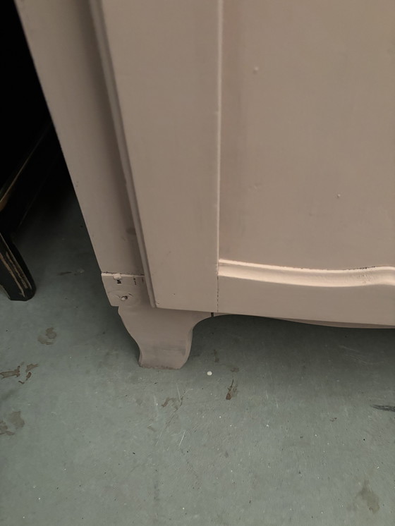 Image 1 of Brocante kledingkast