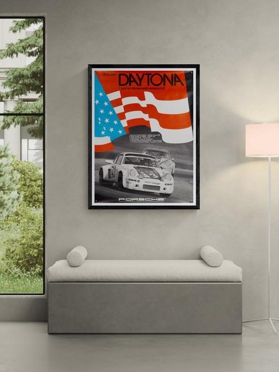 Porsche 24h Daytona 1977 – Originele Vintage Porsche Poster van Werbeagentur Strenger – Mid-Century Modern – (photo 2 of 8)