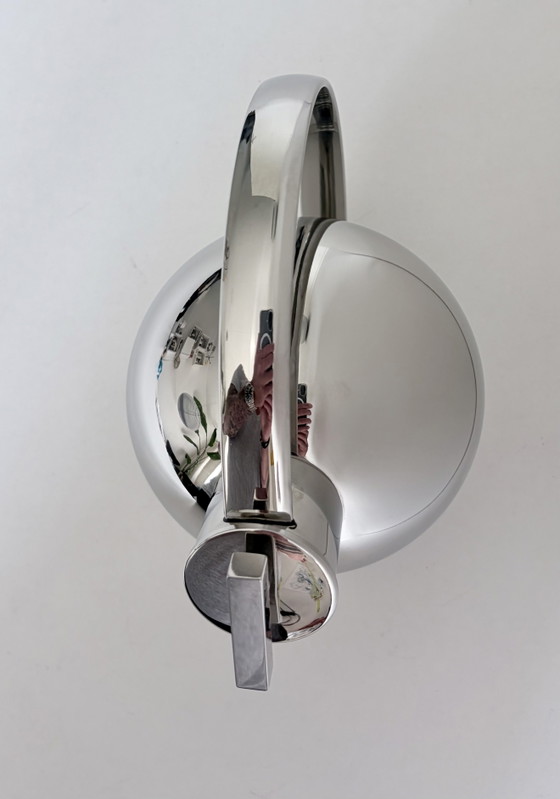 Alessi Cocktail Shaker by Sylvia Stave – Bar carts, rvs (photo 3 of 7)