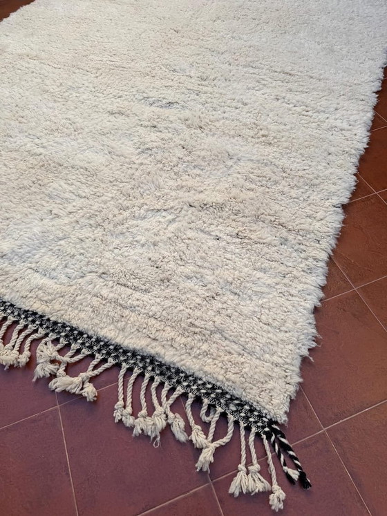 Tappeto berbero bianco in lana naturale, dimensioni 150/250 cm – Aime Té, Tappeti, Wool (photo 7 of 7)