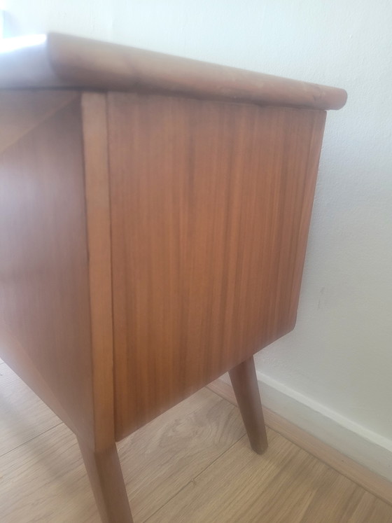 Image 1 of Table de chevet Webe Louis v Teeffelen design