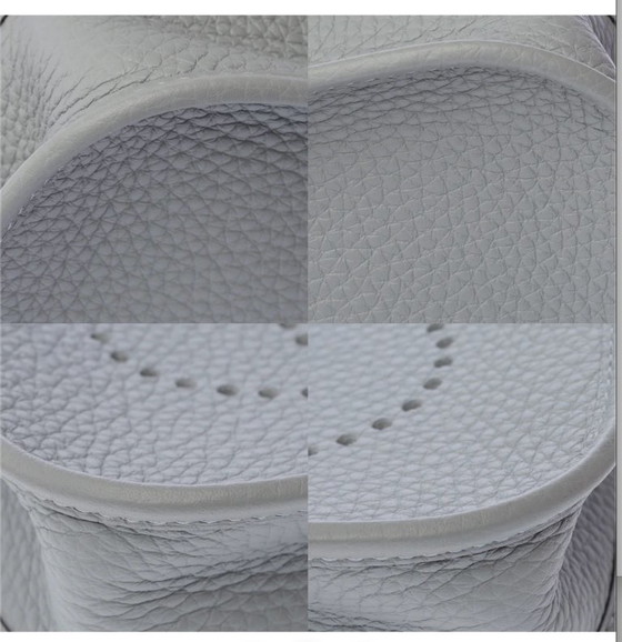 Image 1 of Zak HERMES Mini Evelyne en Cuir Gris - 103351