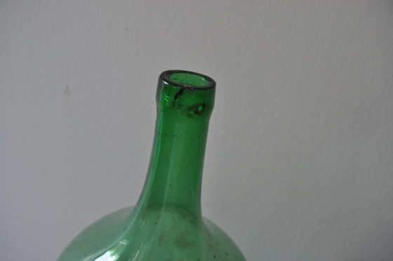 Hungarian Green Wine Bottles, 1960s, Set of 2 – Decorative Objects, Glass (photo 4 of 4)