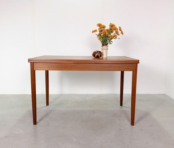 Midcentury teak Dining table | extendable | Vintage Danish design, Wood, Brown (photo 2 of 10)