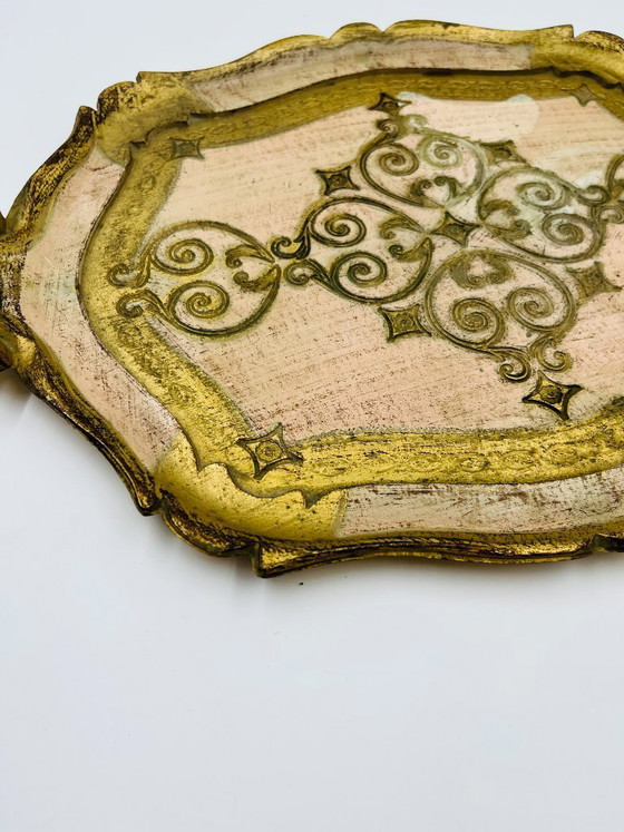 Image 1 of Vassoio fiorentino vintage in legno dorato, Italia