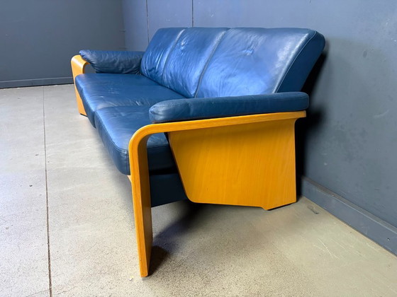 Vintage Pegasus 3 Seater Reclining Sofa by Ekornes, Norway, 1990s – Leather, Wood (photo 12 of 13)