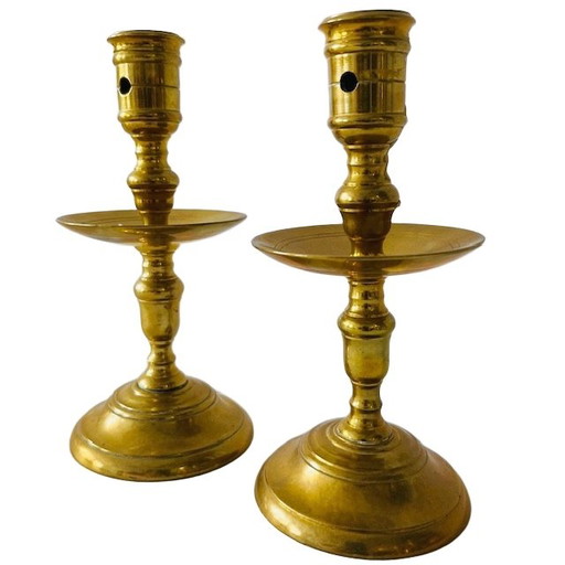 Set of brass Heemskerk collar candlesticks brass 1700's
