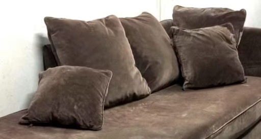 High-quality brown velvet longchair in very neat condition