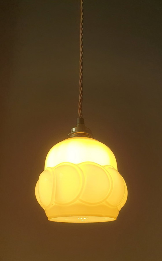Image 1 of Vintage Hanglamp - Opaline Glas Met Bolpatroon - Gedraaid Textielsnoer