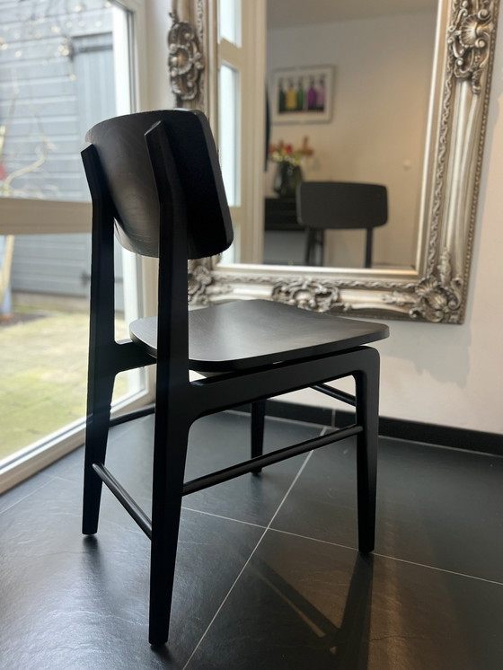 Image 1 of Skandinavischer Design-Stuhl Schwarz