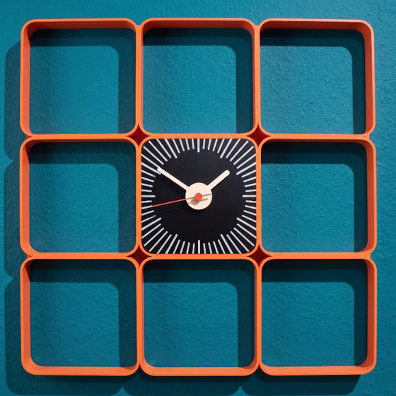 Sunburst Square Clock Bundle – Horloge Murale & Étagère Space Age Mid-Century Années 70 Boho Rétro Vintage (photo 5 of 7)