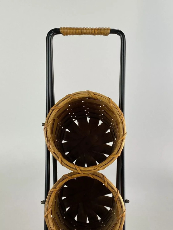 Image 1 of Portabottiglie anni &#39;50 e &#39;60, utensilio, tavolo a forma di rene di metà secolo, design anni &#39;50