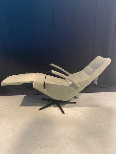 Image 1 of Sillón reclinable Future TW 143 con función de ponerse de pie