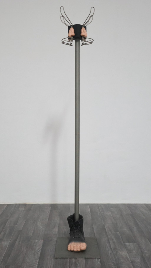 APPENDIABITI SCULTOREO ANTARTIDEE ANNI 80 RENÈ MAGRITTE PEZZO UNICO