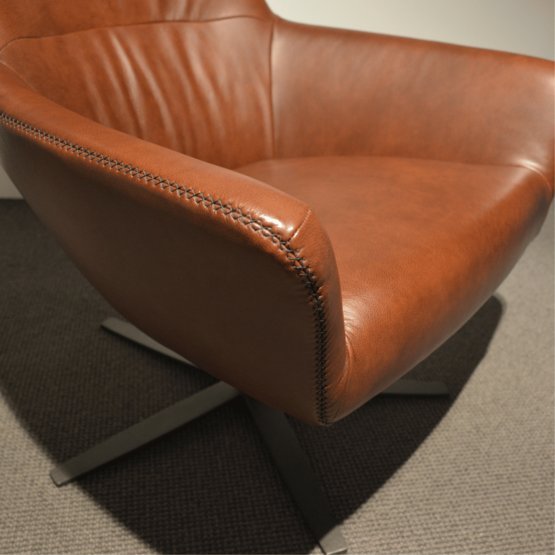Image 1 of bert plantagie Zyba High fauteuil
