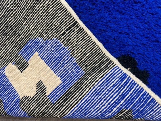 Image 1 of Tapis en laine fait main – coloris personnalisables 300cmx150cm