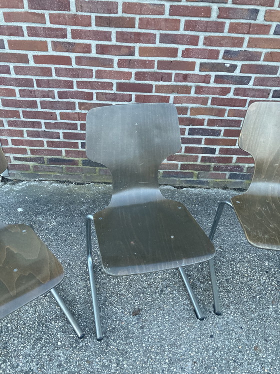 Image 1 of Sledestoelen schoolstoelen stapelstoelen jaren 70