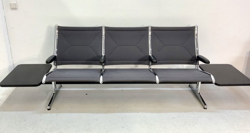 Banco de aeropuerto con arnés en tándem Herman Miller/Eames