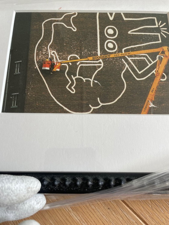 Image 1 of Keith Haring (1958-1990), Courtnesy George Mulder, Nueva York, conjunto de 4 postales litografías offset, impresas en 