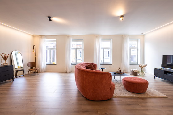 Image 1 of Design-Sitz