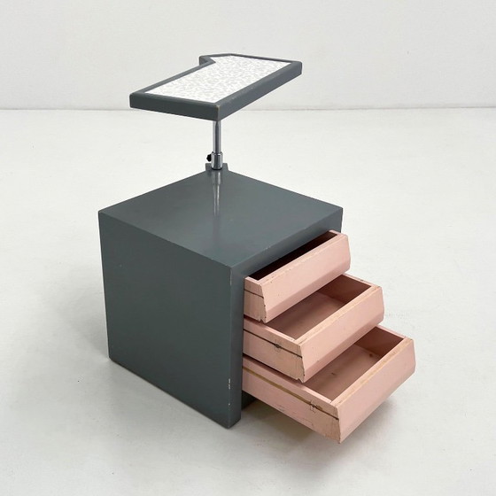 Image 1 of Cómoda lateral estilo Memphis, años 80