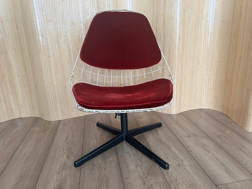 1 poltrona FM25 di Cees Braakman | Pastoe | Struttura in filo metallico