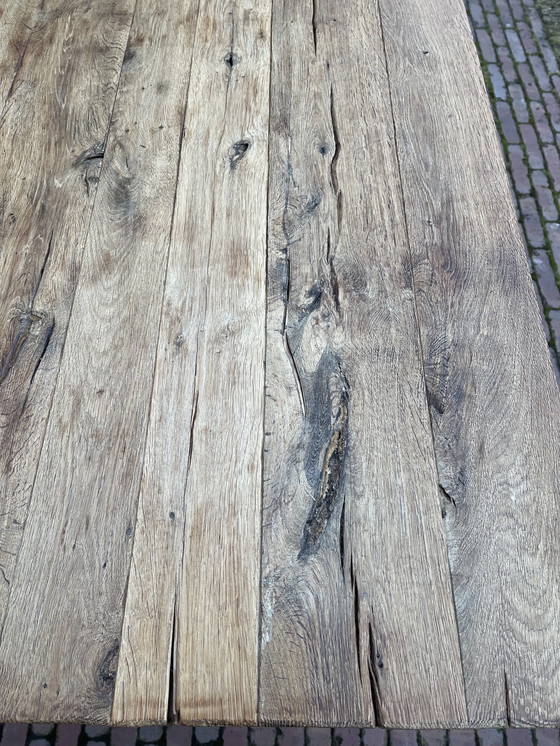 Image 1 of Rustic oak table 200 x 100 cm.