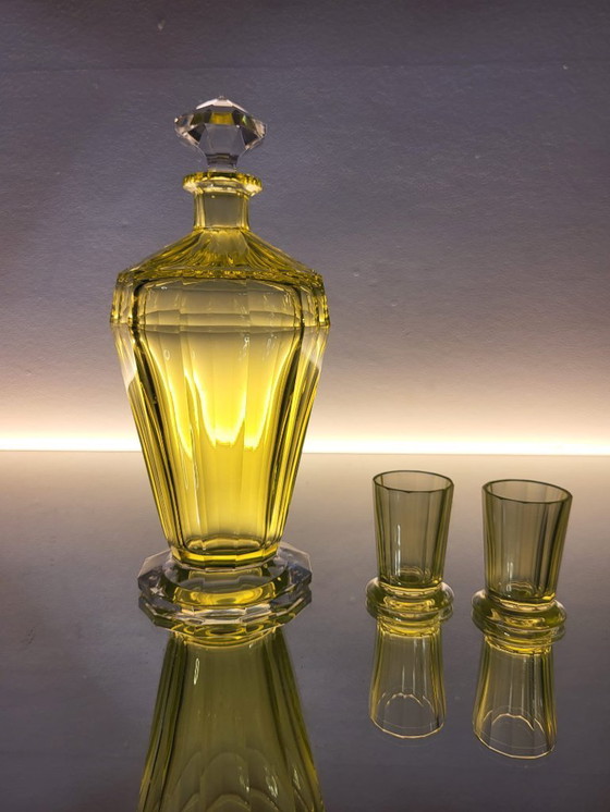 Image 1 of Val Saint Lambert “Montmartre” shaker / karaf met 2 glazen in uraniumglas ca. 1930