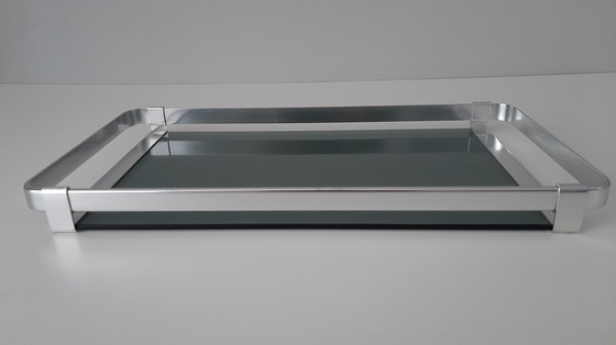 Image 1 of Bandeja MB Italy, vidrio ahumado de mediados de siglo y aluminio.
