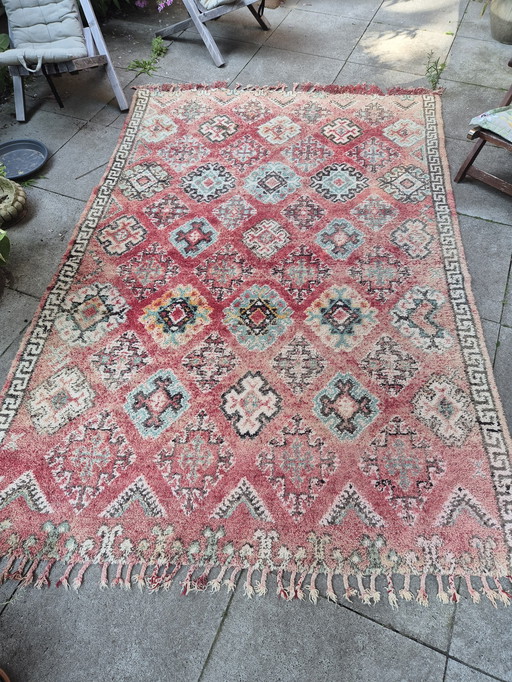 Beautiful Moroccan rug - Beni Mguild - Berber - 280x185