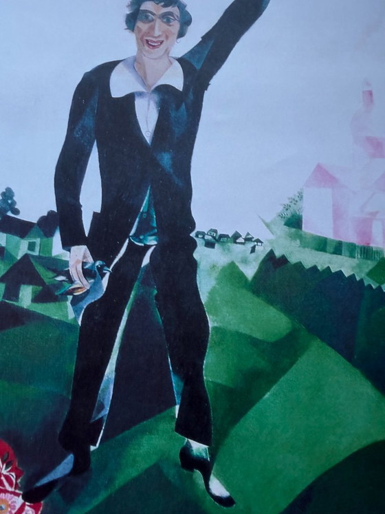 Image 1 of Marc Chagall, Paseo, 1917-18, Copyright Adagp, París y Dacs, Londres 2023, Impreso en el Reino Unido
