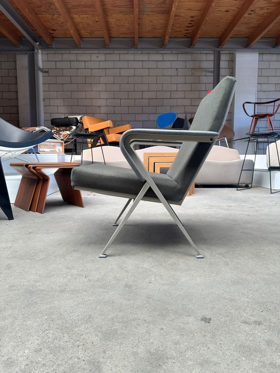 Image 1 of Ahrend Repose fauteuil by Friso Kramer