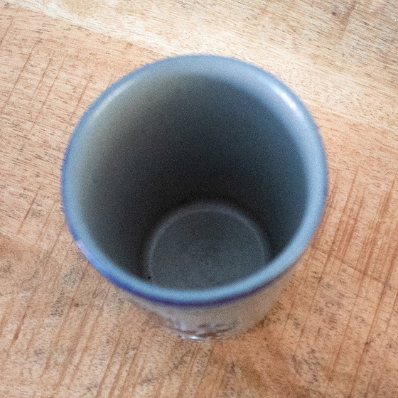 Image 1 of Jarra y taza antiguas de cerámica vidriada con sal: loza alemana con motivo de caballo.
