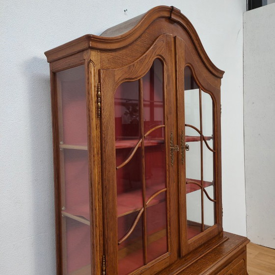 Image 1 of Vintage Queen Ann kast vitrinekast buffetkast servieskast